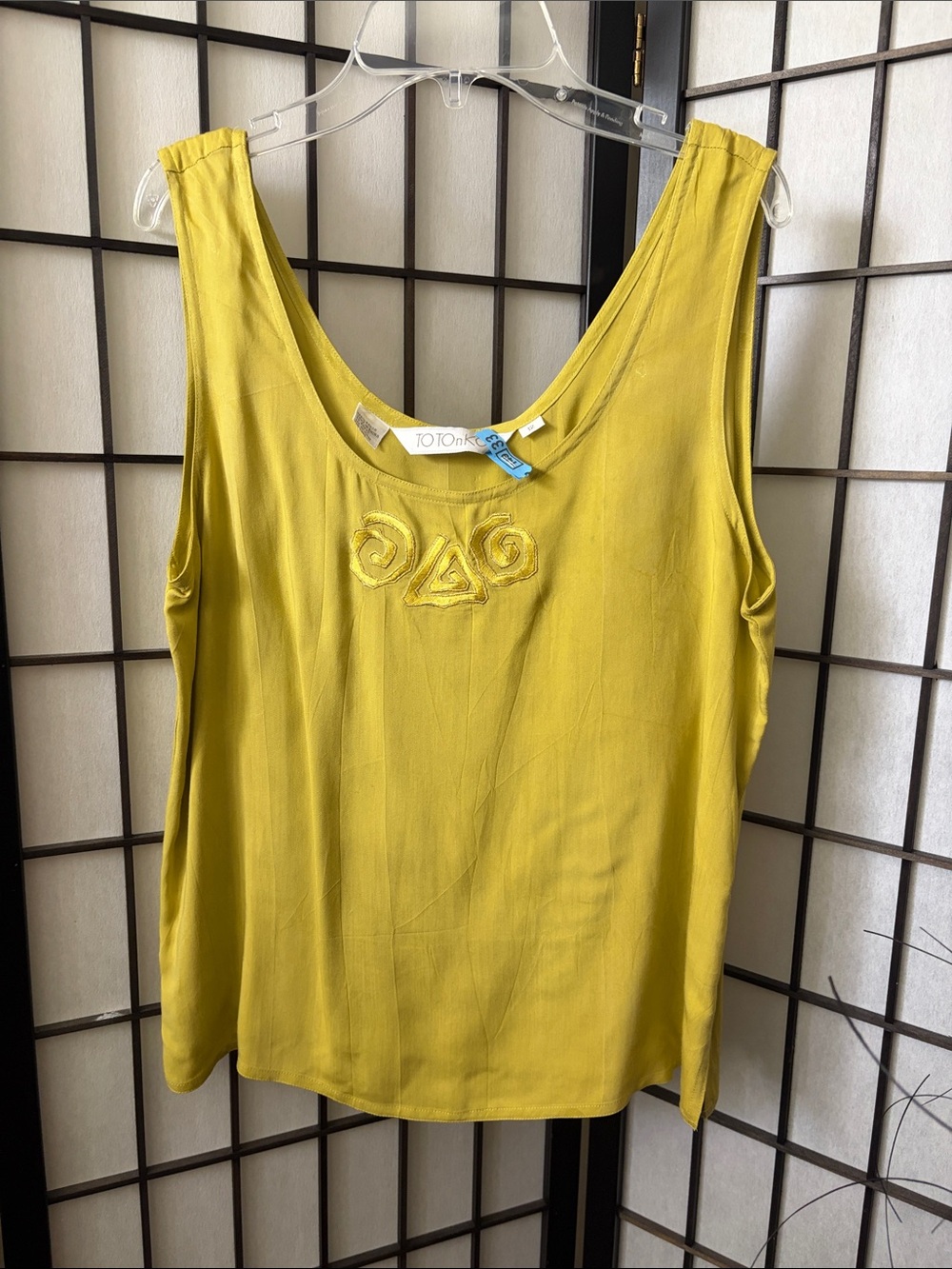 10Tanks Women's Mustard Scoop Neck Embroidered Tank
